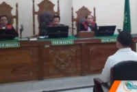 Bupati Nonaktif Labuhanbatu, Erik Adtrada Ritonga, Divonis 6 Tahun Penjara oleh Majelis Hakim Pengadilan Tipikor Medan, Sumatera Utara