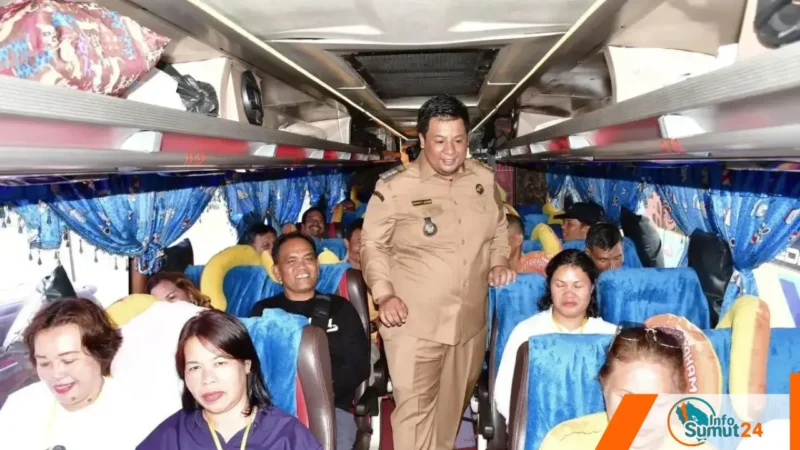 Vandiko Gultom Fasilitasi 106 Umat Vikariat Samosir Bertemu Paus Fransiskus di Jakarta
