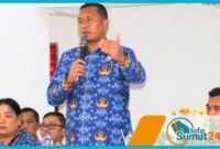 Bupati Toba, Effendi Sintong Panangian Napitupulu memberikan bimbingan dan arahan pada Musrenbang Kecamatan Tampahan